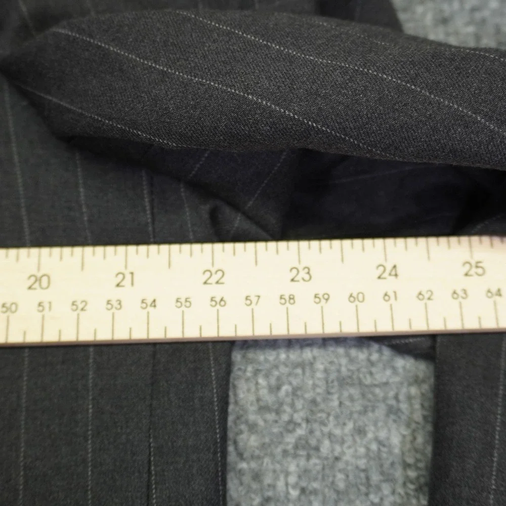 Ermenegildo Zegna Suit Mens 44R Grey Pinstripe Trofeo Wool 2 Button Pleated Cuff